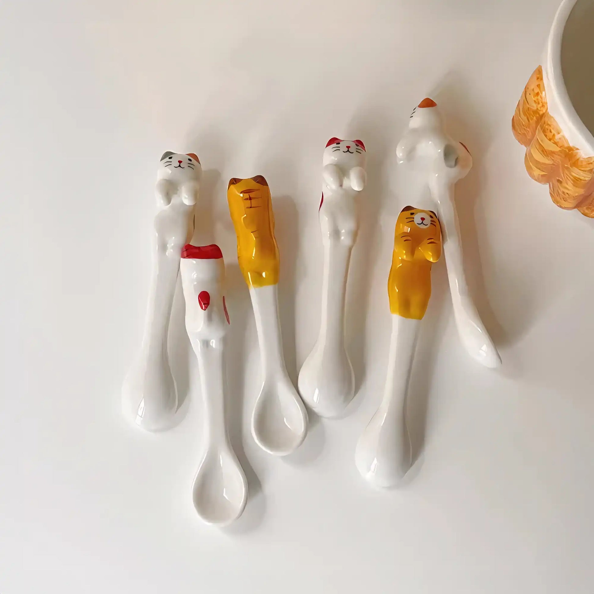 Hangout Kitty Spoon - Let There Be Cute