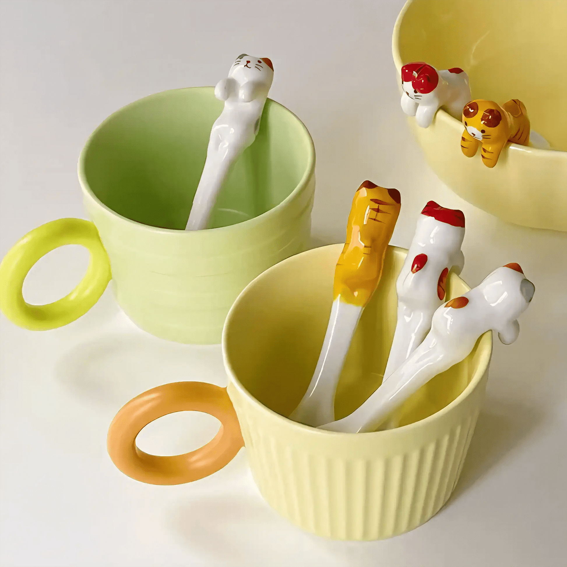 Hangout Kitty Spoon - Let There Be Cute